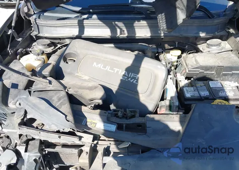 2017 Jeep Cherokee Latitude Fwd from USA, damaged, VIN 1C4PJLCB7HW592175